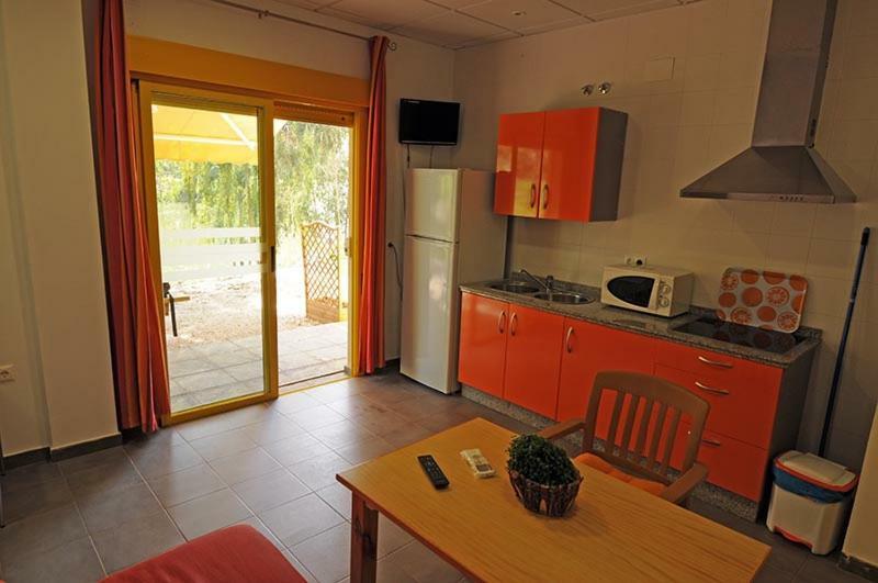 Apartamentos Villa Vacacional Castuera Esterno foto